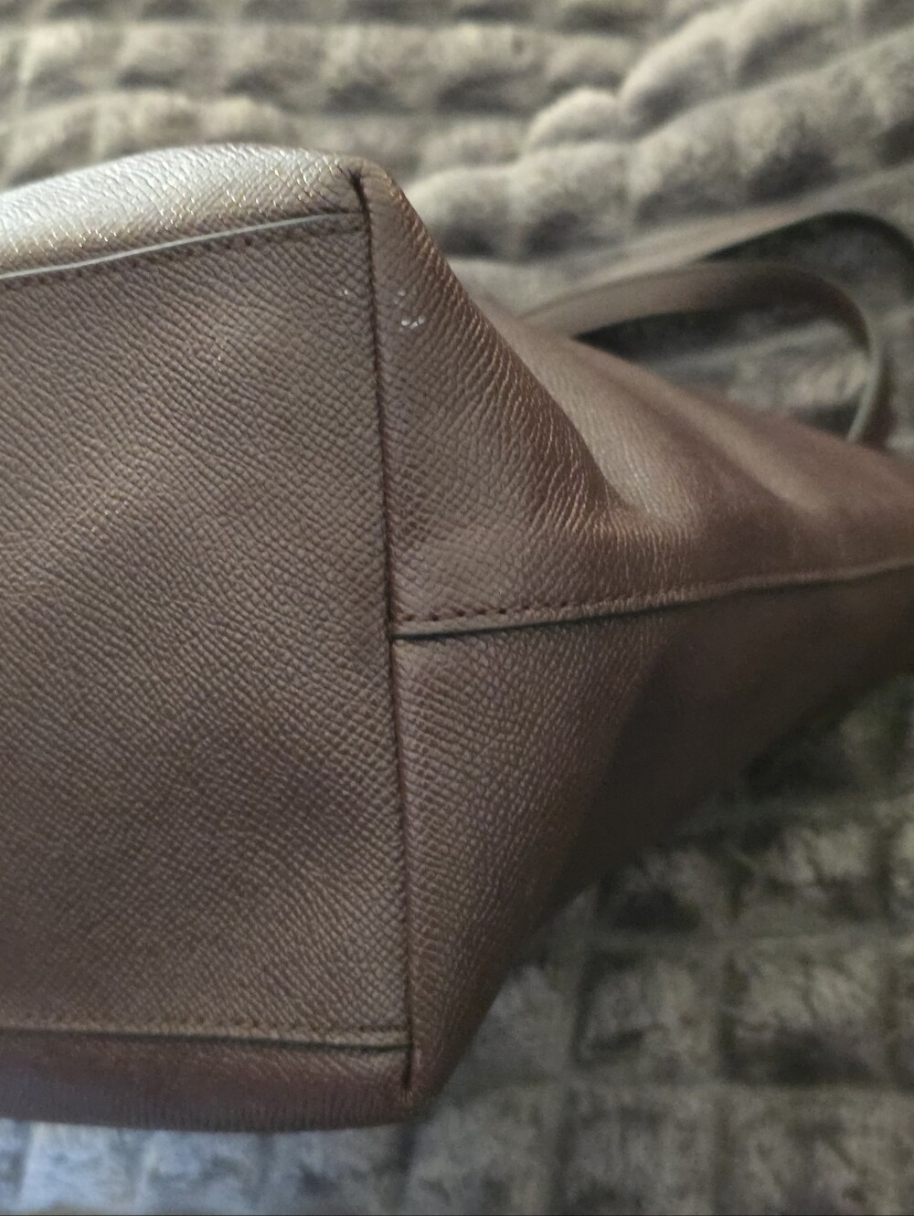 Coach City Tote In Oxblood Crossgrain Leather.  Like New - Picture 10 of 15